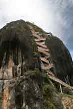 PIEDRA DEL PEOL - GUATAPE